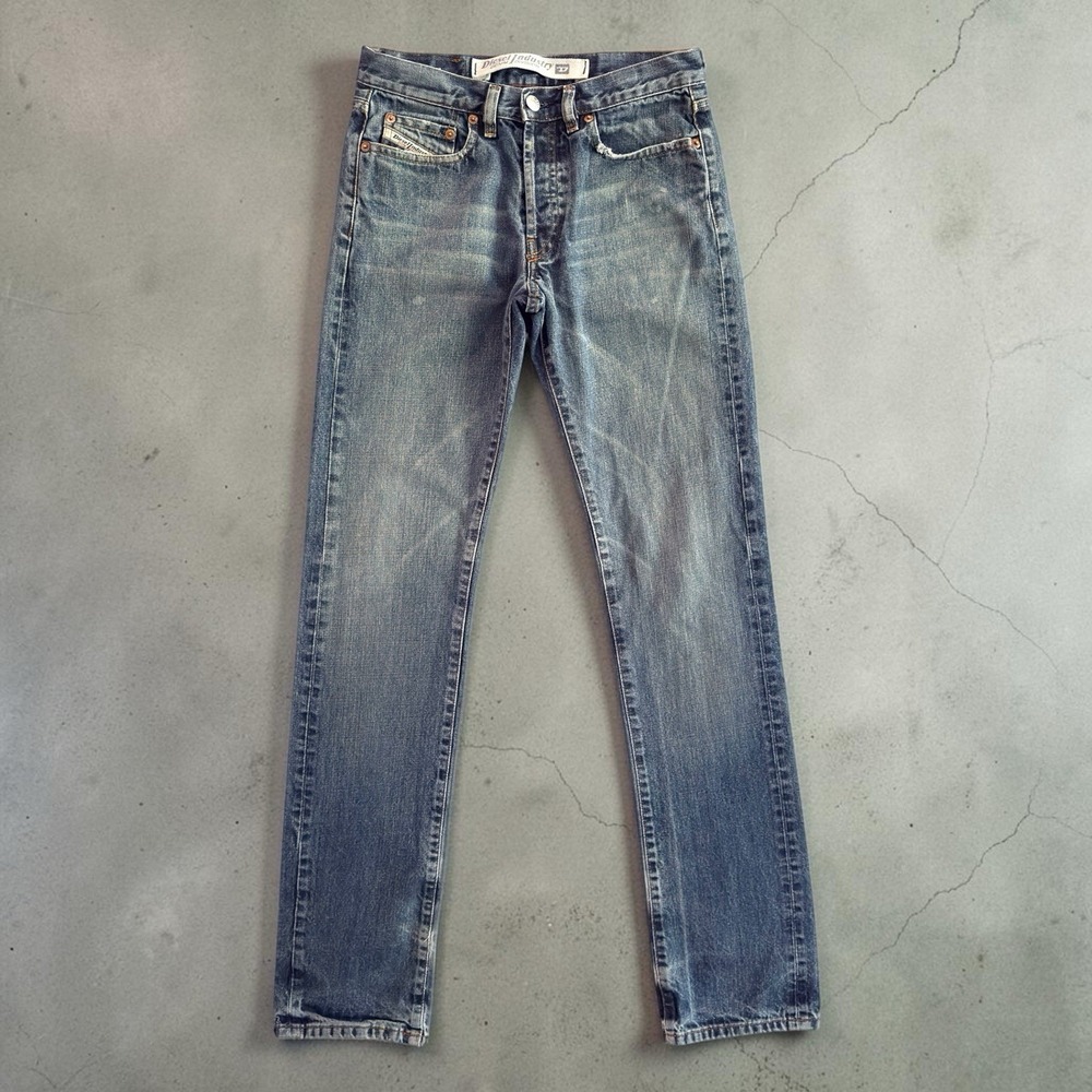 Diesel Zerox Jeans Mens 26x34 Blue Straight Leg Button Fly Made in Italy Denim